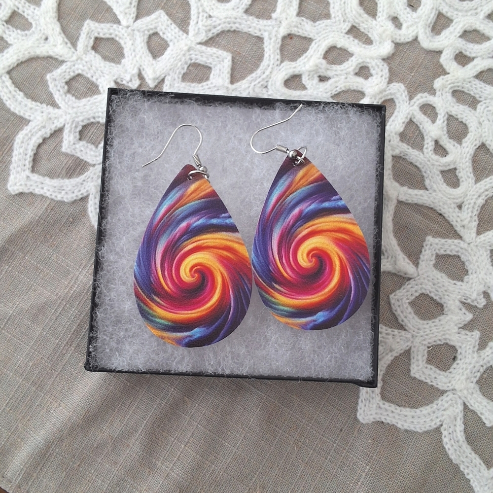 💥SALE💥NEW Rainbow Swirl Dangle Earrings - Picture 4 of 5